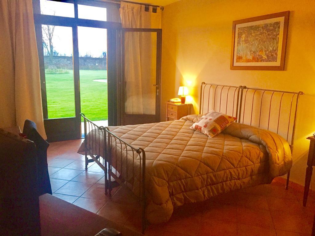 Cosmera Hotel